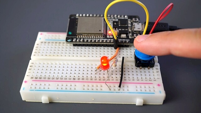 ESP32 - osetreni tlacitka